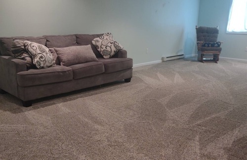 Bellefonte House | 6 miles to campus! Perfect fit for your family on PSU weekends.