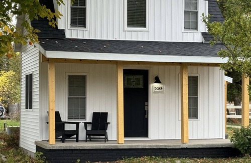 Conway House | 6 miles to the ski hills! Cute and Cozy house. Close to boat launch. A Gem!