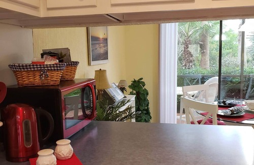 St. Augustine Beach House | 6 Min. WALK TO THE BEACH! POOL & TENNIS INCL.-CLEAN 2BR, 2.5BA 5-star Reviews!