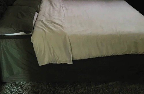 Maun Apartment | 6 minutes drive to the airport,with a work area