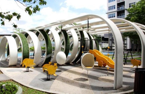 Bandar Puchong Jaya Hotel | 6 Pax Puchong Jaya IOI Mall Skypod Cozy Apartment