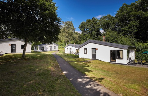 Stadtkyll House | 6-person dog bungalow in the holiday park Landal Wirfttal