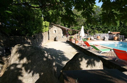 Gravieres House | 6-person gîte in the large building on the Garidels estate