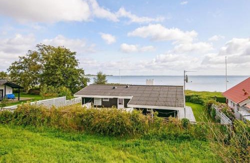 Grønninghoved Strand House | 6 person holiday home in Sjølund-By Traum