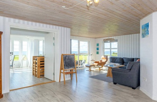Amtoft House | 6 person holiday home in Vesløs
