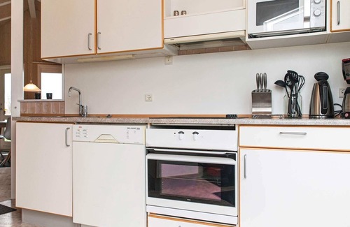 Hvidbjerg Strand House | 6 person holiday home in Børkop-By Traum