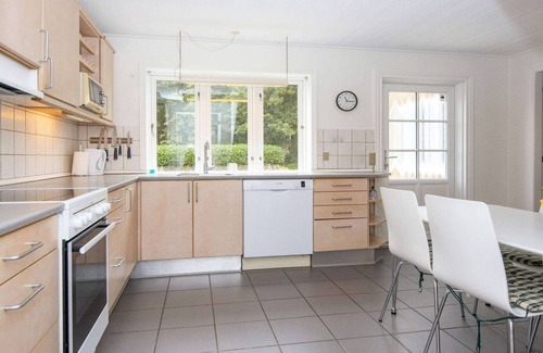 Vragard House | 6 person holiday home in Højer