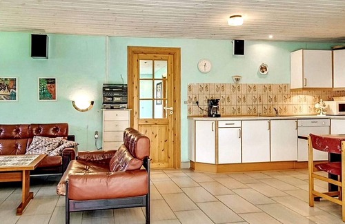 Jegum House | 6 person holiday home in Oksbøl