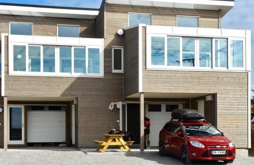 Dyrvik House | 6 person holiday home in Dyrvik