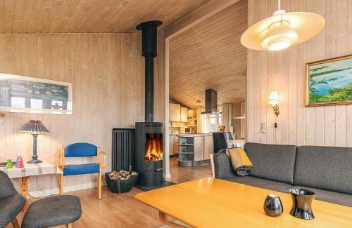 Nr. Lyngby House | 6 person holiday home in Løkken