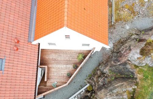 Bremnes House | 6 person holiday home in Urangsvåg