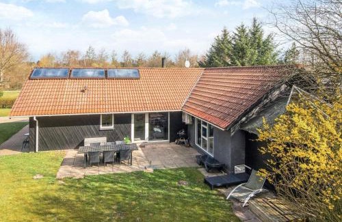 Jegum House | 6 person holiday home in Oksbøl-By Traum
