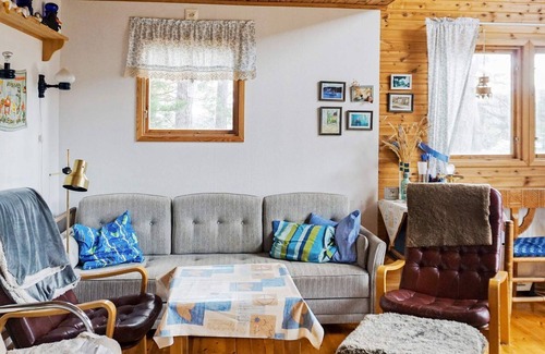 Morko House | 6 person holiday home in Mörkö