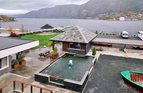 Svelgen Apartment | 6 person holiday home in Svelgen