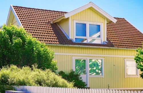 Sotenas House | 6 person holiday home in HAVSTENSSUND