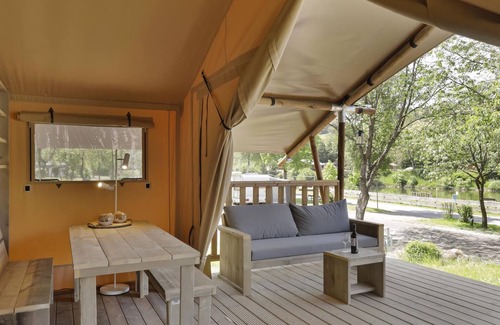 Stadtkyll RV Rental | 6-person safari tent in the holiday park Landal Wirfttal