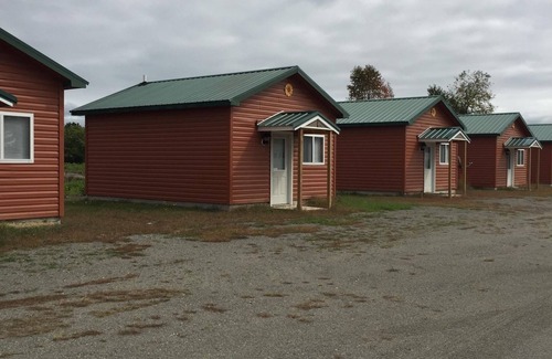 Milo Cabin | 6 separate 4- season Beautiful Cabins located in downtown Milo ME