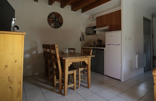 Cadeac Apartment | 6 SLEEPING APARTMENT WITH SWIMMING POOL ACCORDING TO PERIOD