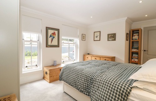 Swanage Cottage | 6 THE LOOKOUT, family friendly, country holiday cottage in Swanage