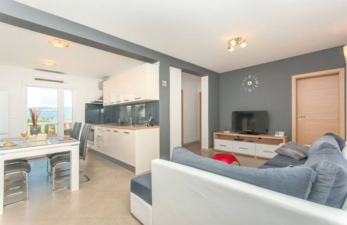 Supetar Apartment | 60 m² Apartment ∙ 2 bedrooms ∙ 4 guests