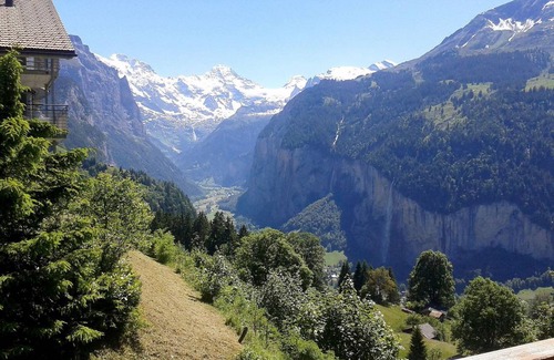 Wengen Apartment | 60 m² Apartment ∙ 2 bedrooms ∙ 4 guests