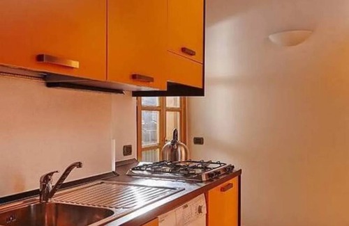 Como City Centre Apartment | 60 m² Apartment ∙ 2 bedrooms ∙ 4 guests