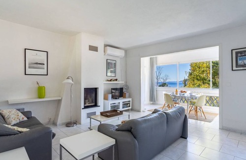Le Rayol Apartment | 60 m² Apartment ∙ 2 bedrooms ∙ 4 guests