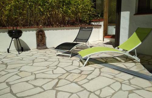 Colline-Beaumont House | 60 m² House ∙ 1 bedroom ∙ 2 guests