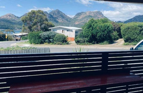 Coles Bay House | 60 m² House ∙ 1 bedroom ∙ 2 guests