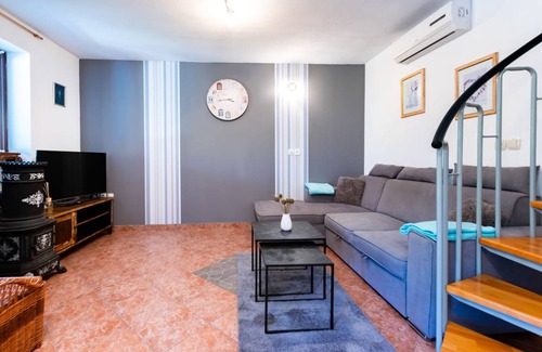 Poljica House | 60 m² House ∙ 2 bedrooms ∙ 5 guests