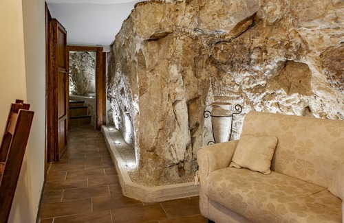 Modica House | 60 m² House ∙ 2 bedrooms ∙ 4 guests