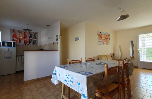 Grues House | 60 m² House ∙ 2 bedrooms ∙ 4 guests