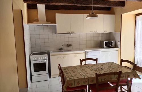 Laval House | 60 m² House ∙ 2 bedrooms ∙ 4 guests