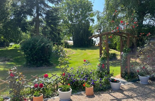 Gruge-l'Hopital House | 60 m² House ∙ 3 bedrooms ∙ 6 guests