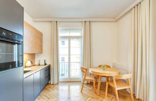 Piestany Apartment | 60 m² Serviced apartment ∙ 4 guests