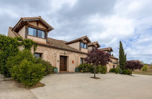 Tabladillo House | 600 m² House ∙ 9 bedrooms ∙ 30 guests