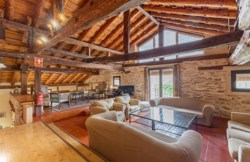 Tabladillo House | 600 m² House ∙ 9 bedrooms ∙ 30 guests