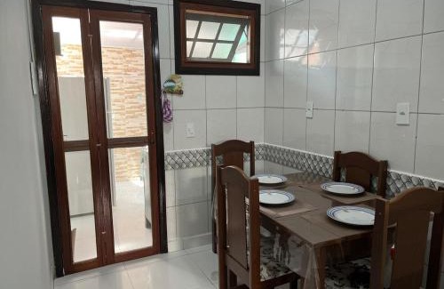 Jardim Aruan Apartment | 600m da PRAIA Indaia, Condomínio Familiar, Próximo ao McDonalds, Burger King, SERRAMAR Shopping