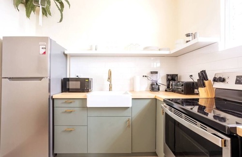 Miramar House | 610@Miramar- up to 40 people