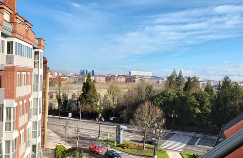 Oviedo City Centre Apartment | 611B The Penthouse con parking