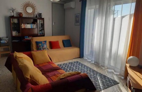 Le Pouget House | 62 m² Gîte ∙ 2 bedrooms ∙ 4 guests