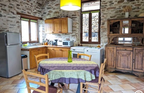 Roquebrun House | 62 m² Gîte ∙ 2 bedrooms ∙ 4 guests