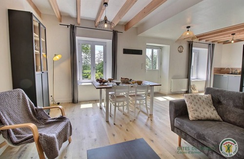 Gommenec'h House | 63 m² Gîte ∙ 2 bedrooms ∙ 4 guests