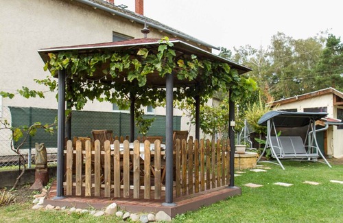 Balatonboglar House | 63 m² House ∙ 2 bedrooms ∙ 4 guests