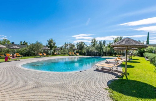 Cecina Other | 64 m² Accommodation ∙ 2 bedrooms ∙ 4 guests