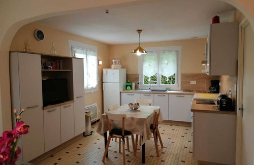Pampelonne House | 64 m² Gîte ∙ 2 bedrooms ∙ 5 guests