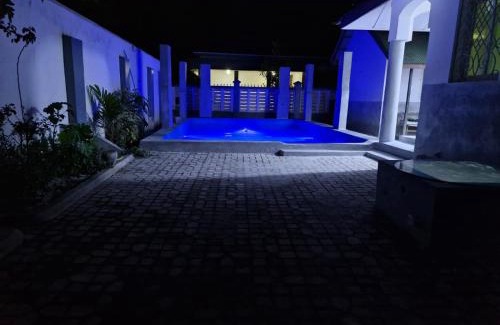 Mbweni Bed & Breakfast | 64 ZENJ HOUSE Luxury AIRPORT HOTEL