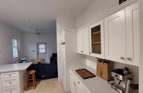 Somerset Village Apartment | 65 m² Apartment ∙ 1 bedroom ∙ 3 guests