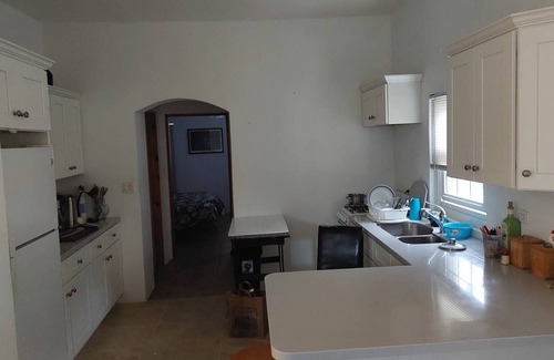 Somerset Village Apartment | 65 m² Apartment ∙ 1 bedroom ∙ 3 guests