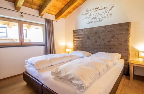 Axams Apartment | 65 m² Apartment ∙ 2 bedrooms ∙ 6 guests